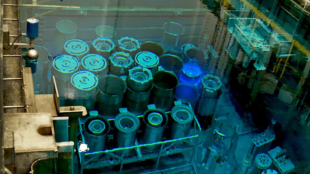 Остаточное тепловыделение: почему остановленный реактор всё равно нужно охлаждать